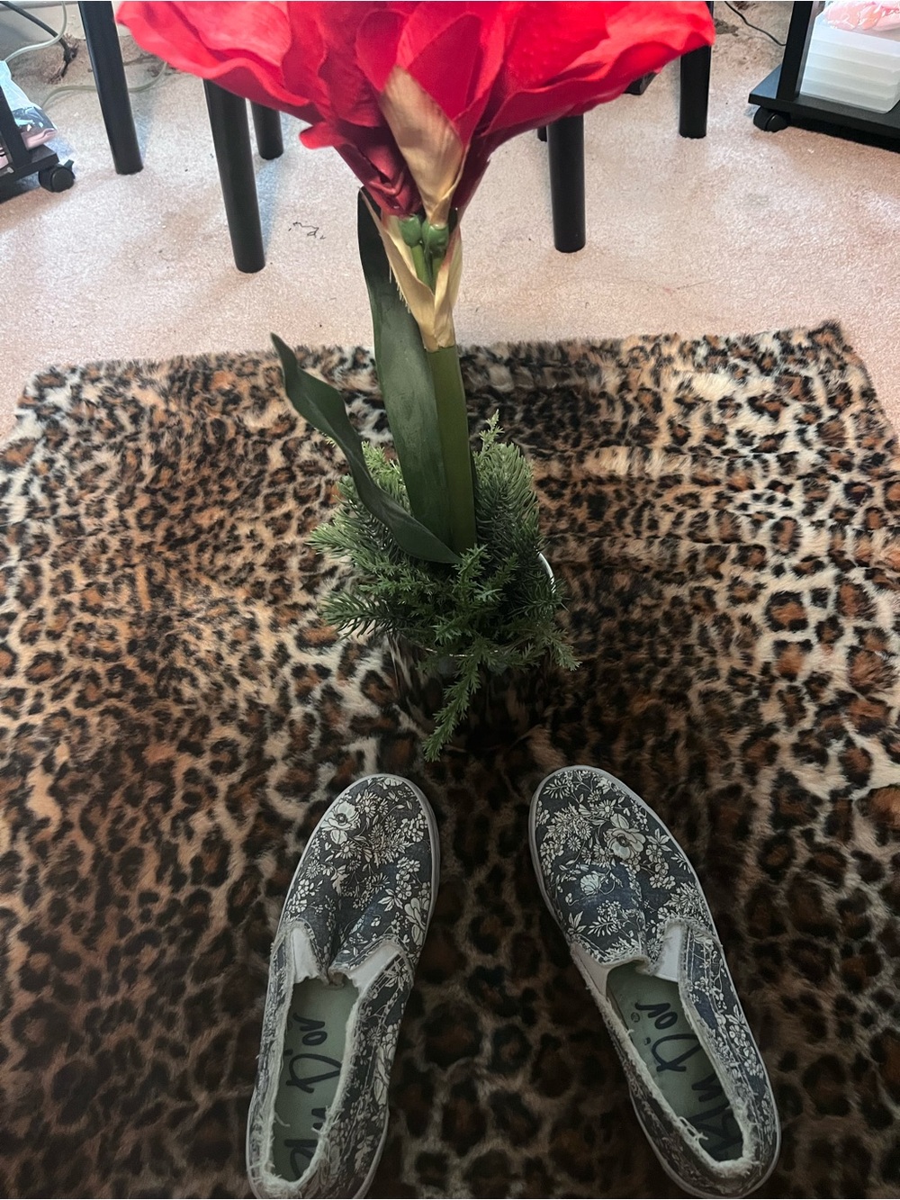Casual Floral Slip-On Sneakers in Blue and White